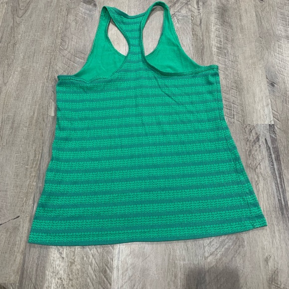 Nike Dri-Fit Racerback Workout Tank Set - Picture 5 of 7